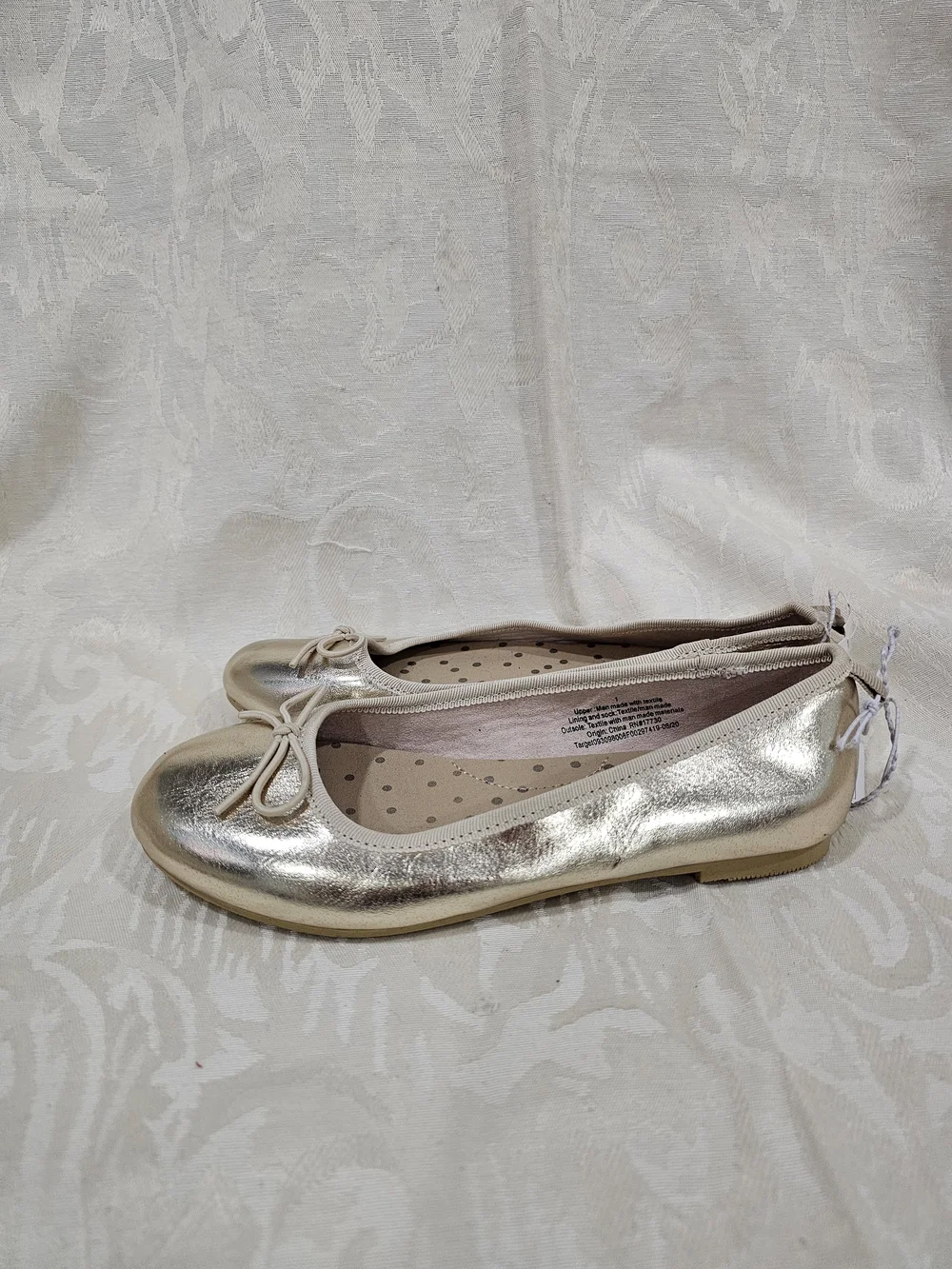Cat & Jack Girls Gold Metallic Ballet Flats with Bow Trim